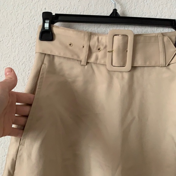 Basic beige tan midi skirt a-line - Picture 3 of 4